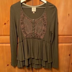 Women’s Peplum long sleeve top